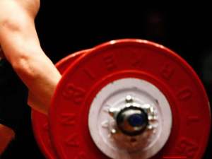 Widscreen_Wallpaper_Weightlifting-1280x960