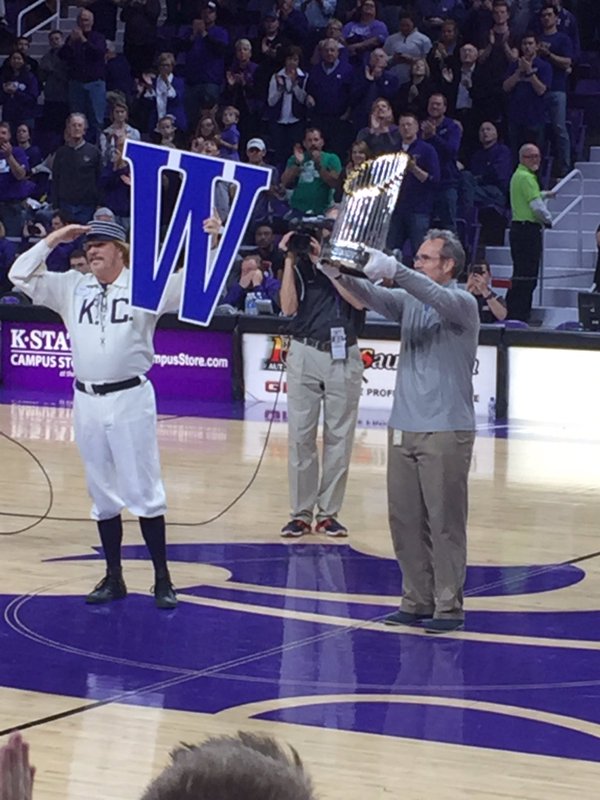 WorldSeriesTrophyKSU